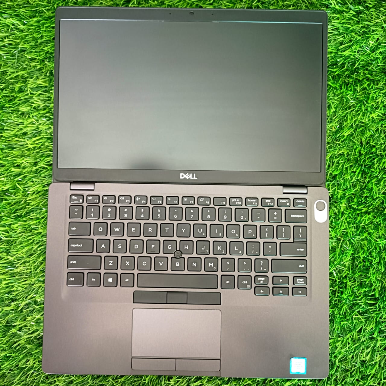 Dell i5 8th Gen Slim Laptop 8gb ram 256gb Nvme SSD 14inch FHD Shree